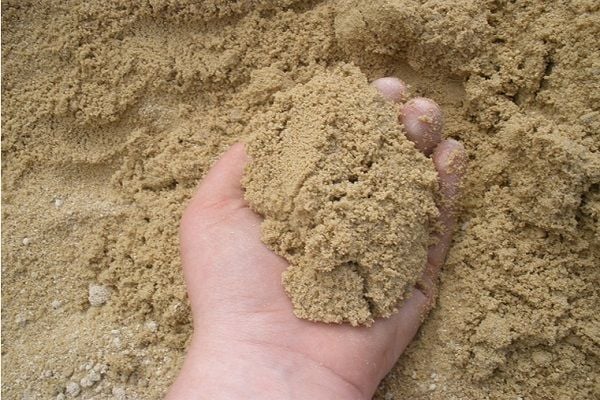 Cát tự nhiên là gì