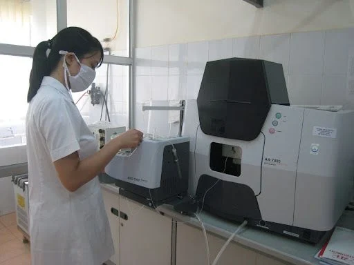 Cách sử dụng Máy quang phổ AAS