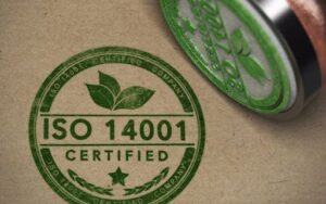 ISO 14001 là bộ tiêu chuẩn đánh giá quản lý môi trường 